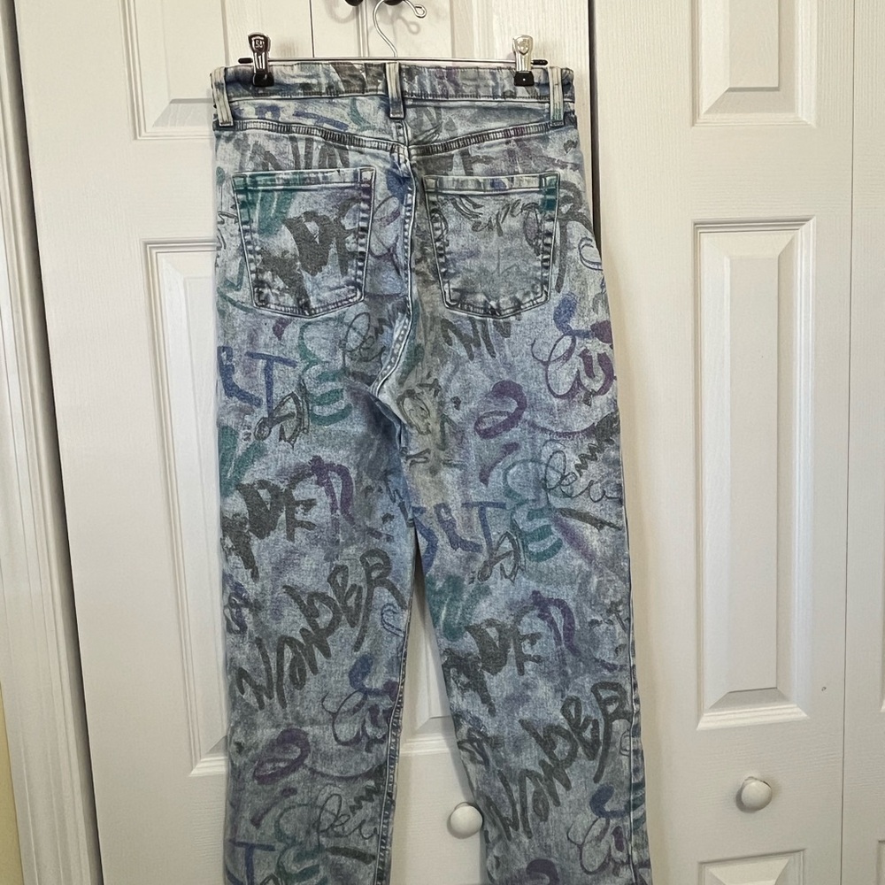 wild fable Light Wash Denim Jeans with graffiti - Picture 5 of 5